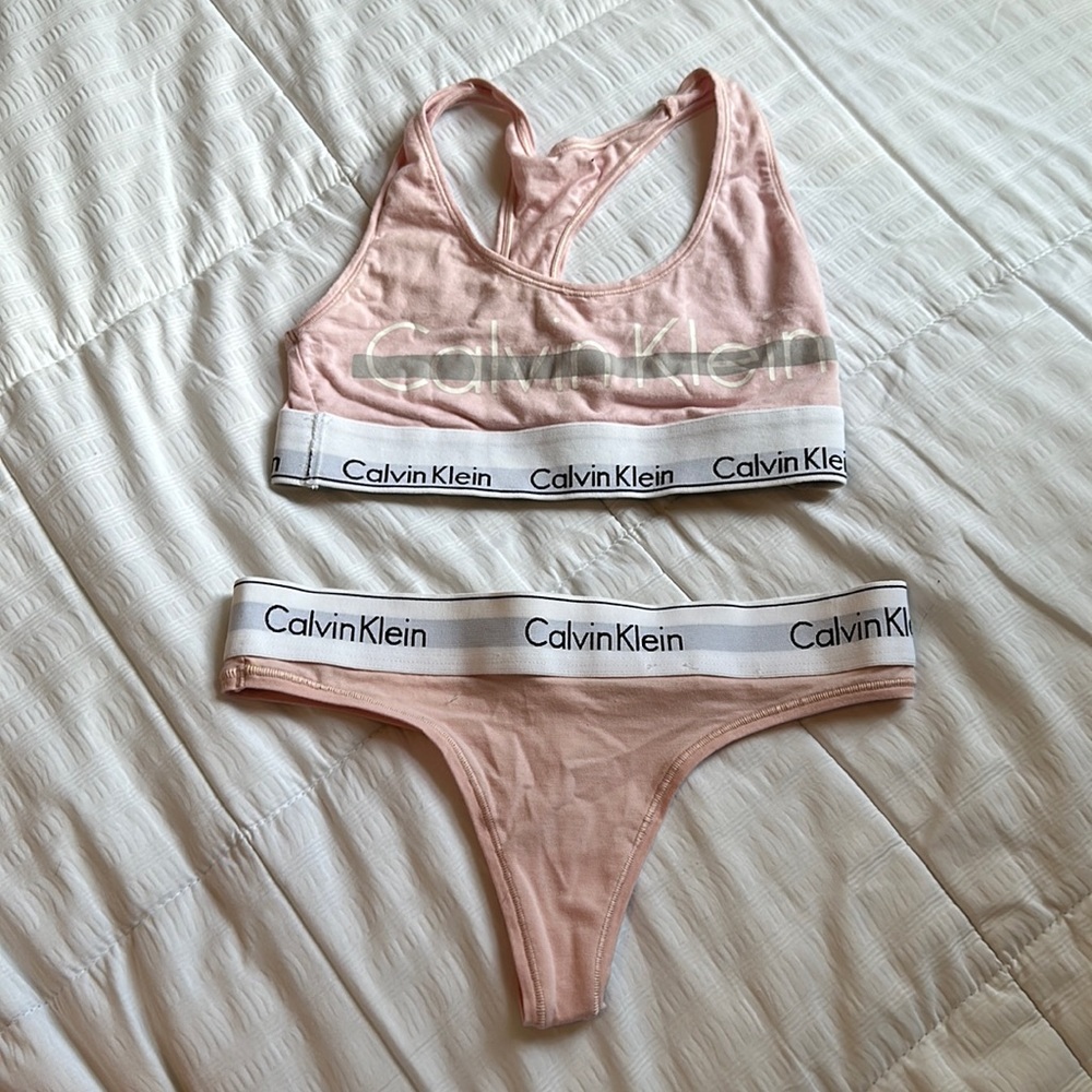 Calvin Klein set